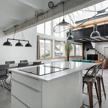 Le Bengale : Loft Atypique アパート